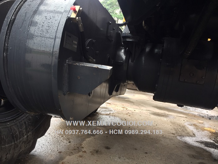 may-san-gat-xcmg-gr135-luoi-gat-3-6-m