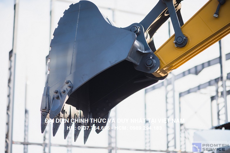 xe-xuc-dao-xcmg-xe215-gau-1-2-m3