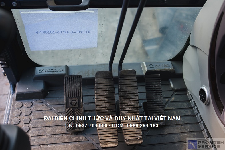 xe-xuc-dao-xcmg-xe215-gau-1-2-m3