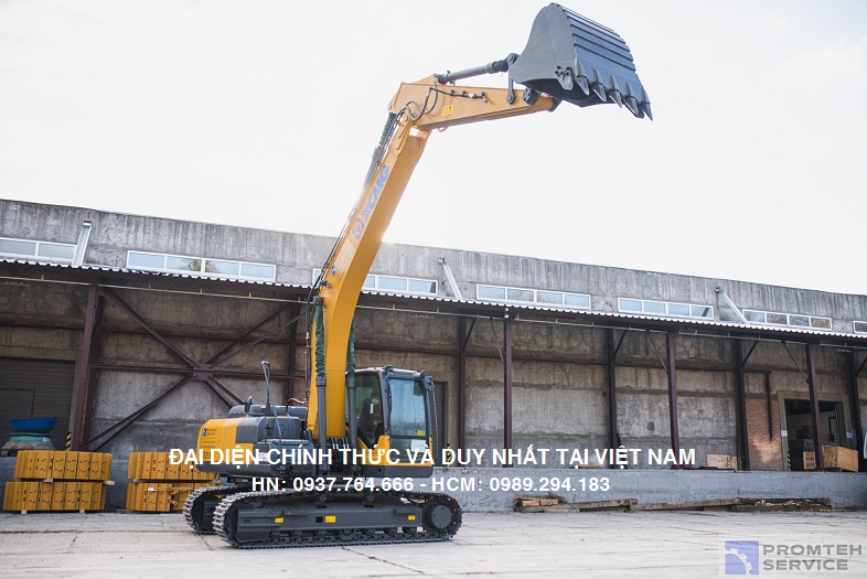 xe-xuc-dao-xcmg-xe215-gau-1-2-m3