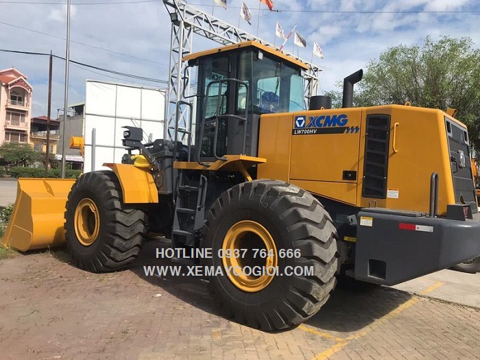 may-xuc-lat-xcmg-lw700hv-gau-5-m3