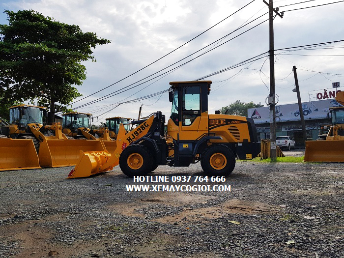 may-xuc-lat-hj928c-gau-0-8-m3