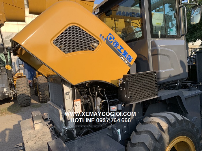 máy xúc lật xcmg lw200fv gầu 1.2 m3