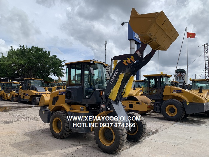 máy xúc lật gầu 1.4 m3