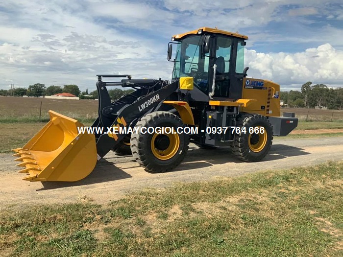 máy xúc lật trung quốc 2.2 m3