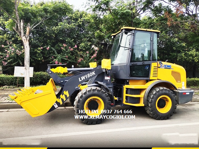 mua-ban-may-xuc-lat-o-nam-dinh-va-thanh-hoa