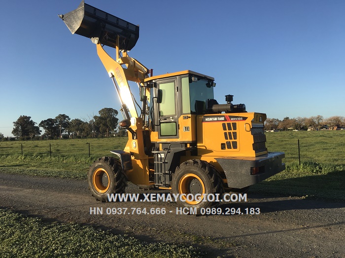 uu-nhuoc-diem-may-xuc-lat-mini-xuat-xu-trung-quoc