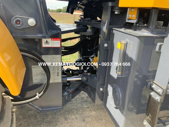 máy xúc lật xcmg gầu 2.2 m3