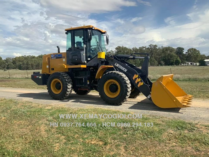 bang-gia-may-xuc-lat-xcmg-lw300kn-gau-2-2-m3