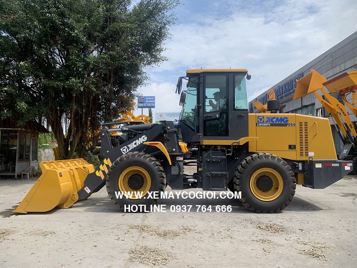 máy xúc lật xcmg lw350fv
