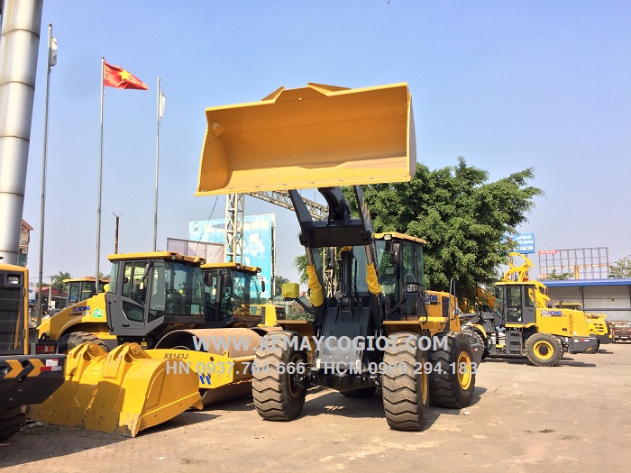 thi-truong-may-xuc-lat-trung-quoc-nam-2021-nhu-the-nao