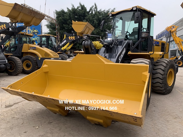 máy xúc lật xcmg lw500fn