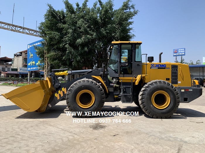 máy xúc lật xcmg lw600kn