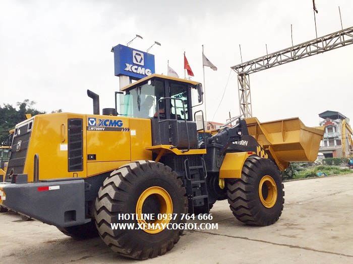 may-xuc-lat-xcmg-lw700hv-gau-5-m3