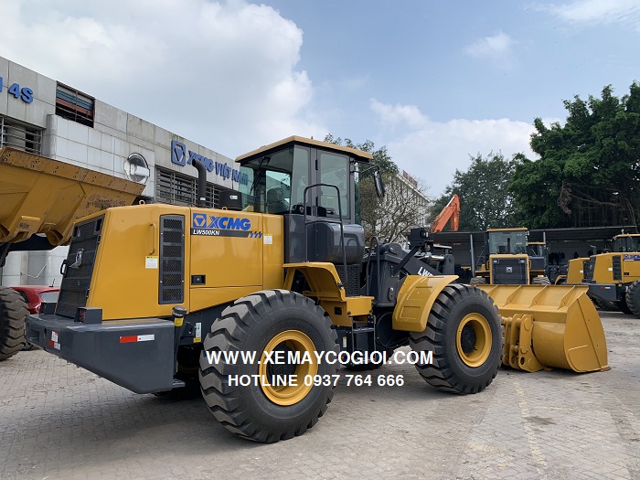 máy xúc lật gầu 4.5 m3 xcmg lw500kn