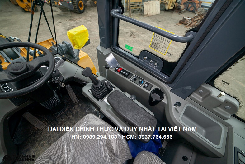 tinh-nang-may-xuc-lat-xcmg-lw300kn