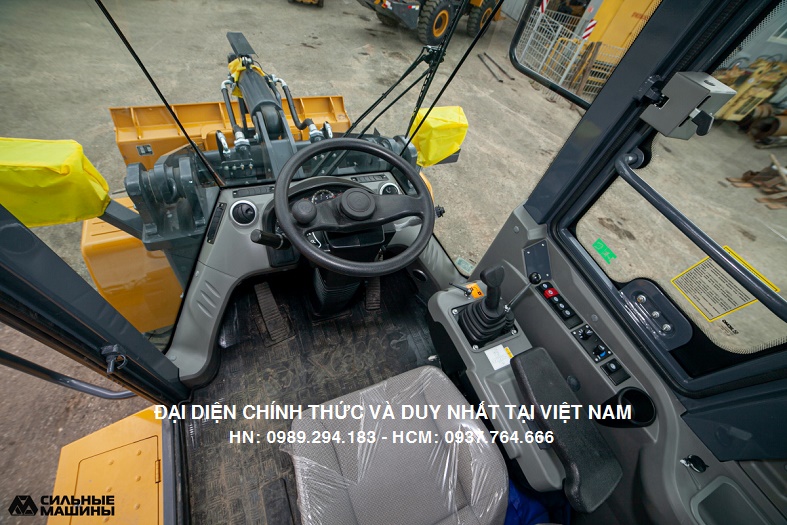 tinh-nang-may-xuc-lat-xcmg-lw300kn