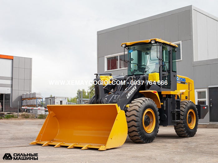 ưu nhược điểm máy xúc lật trung quốc