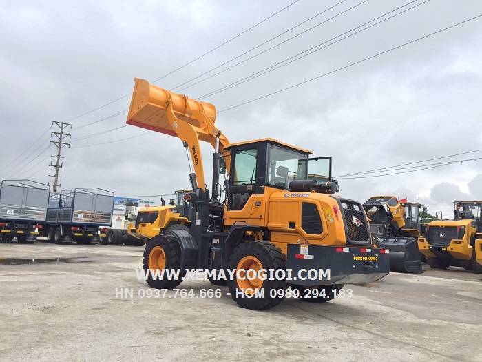 mua-ban-may-xuc-lat-o-ha-nam-va-ninh-binh