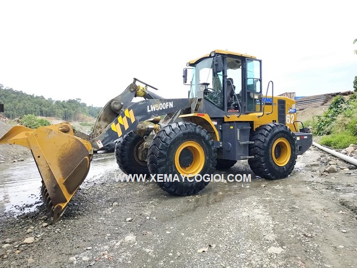 tai-sao-nen-lua-chon-may-xuc-lat-xcmg