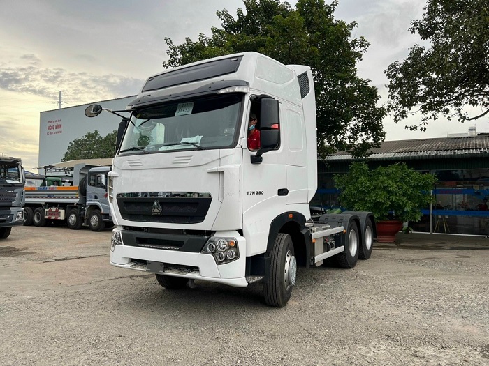 xe-dau-keo-howo-380-cau-lap