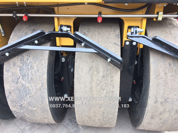 bang-gia-xe-lu-banh-lop-xcmg-xp263-tu-trong-26-3-tan
