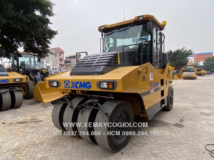 gioi-thieu-xe-lu-banh-lop-xcmg