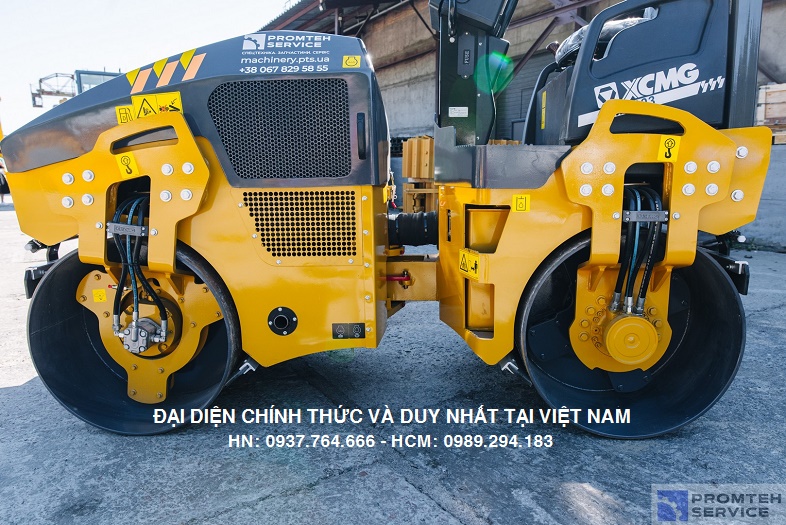 xe-lu-rung-hai-banh-thep-xcmg-xmr303