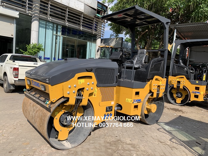 xe lu rung dẫn hướng hai bánh thép xcmg xmr603