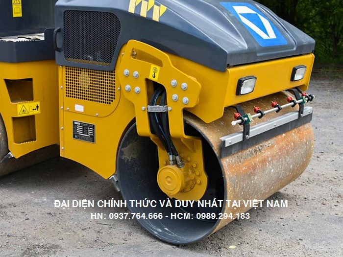 xe-lu-rung-hai-banh-thep-xcmg-xmr403