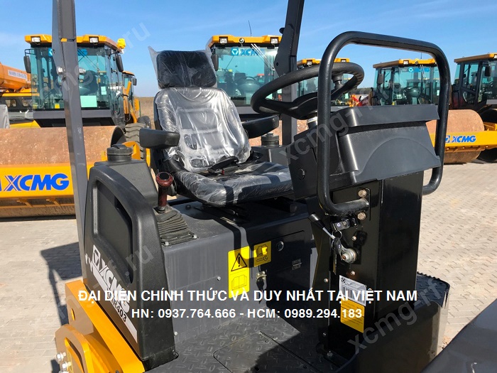 xe-lu-rung-hai-banh-thep-xcmg-xmr403