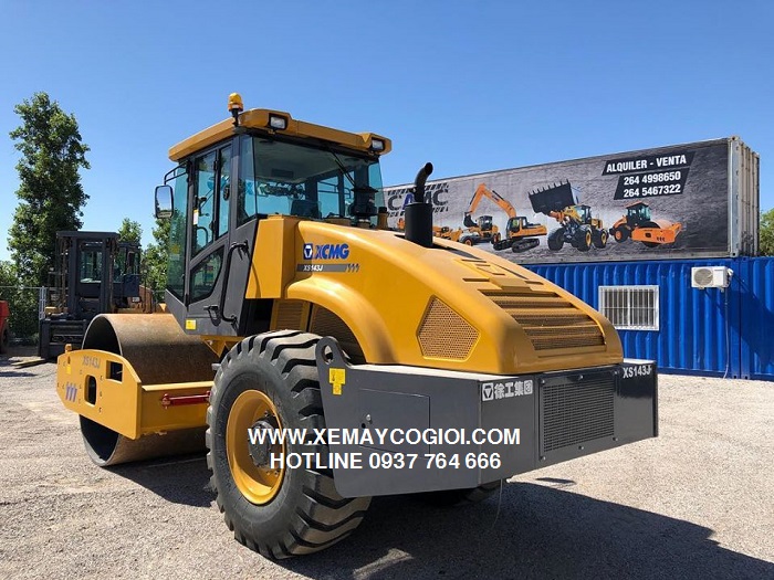 xe lu rung trung quốc xcmg xs143j 14 tấn