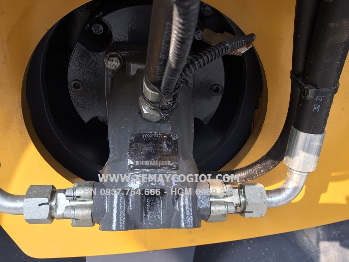 xe-lu-rung-xcmg-xd103