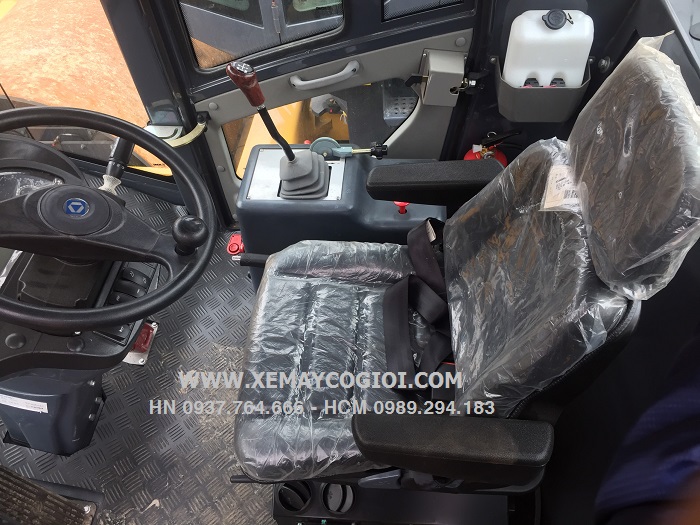 thong-so-xe-lu-rung-xcmg-xs143j-luc-rung-280kN