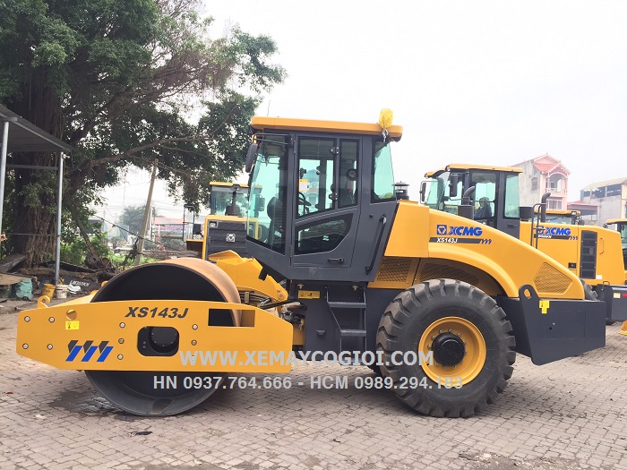 thong-so-xe-lu-rung-xcmg-xs143j-luc-rung-280kN