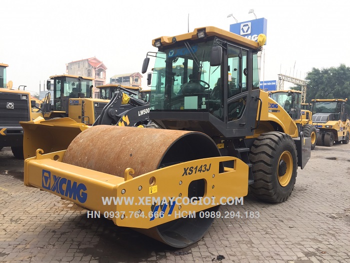 thong-so-xe-lu-rung-xcmg-xs143j-luc-rung-280kN