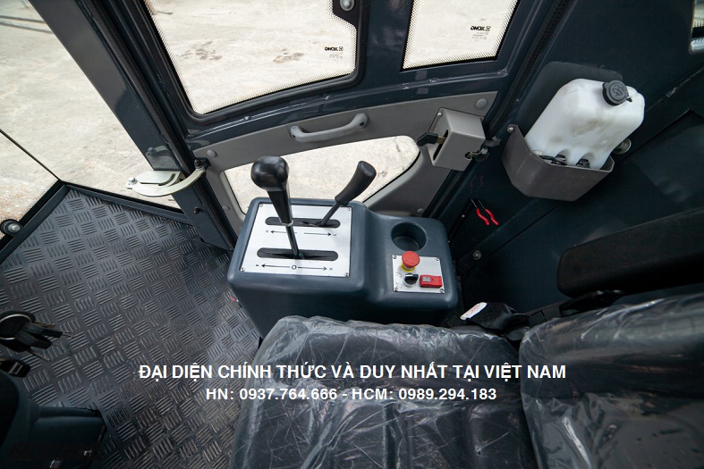 xe-lu-rung-hai-cau-xcmg-xs143-tu-trong-16-tan