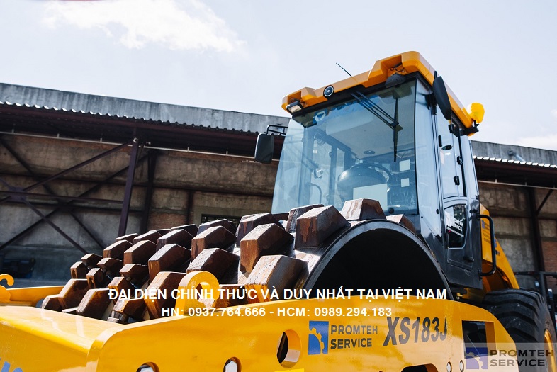 xe-lu-rung-xcmg-xs183j-tu-trong-18-tan