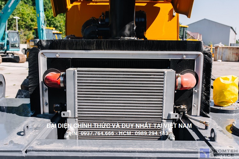 xe-lu-rung-xcmg-xs183j-tu-trong-18-tan