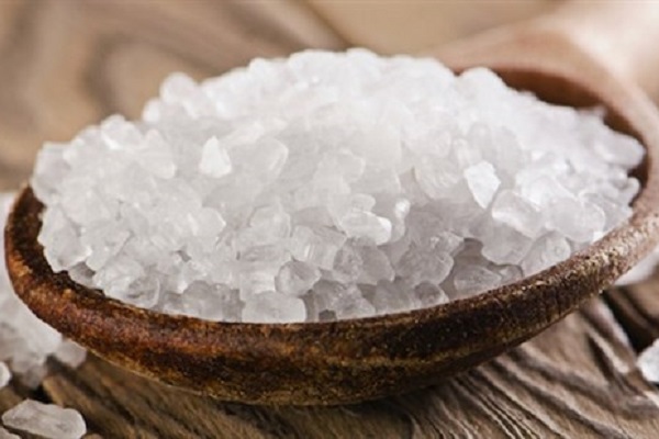 cách tẩy rỉ sét trên sắt inox đồng kim loại bằng phèn chua