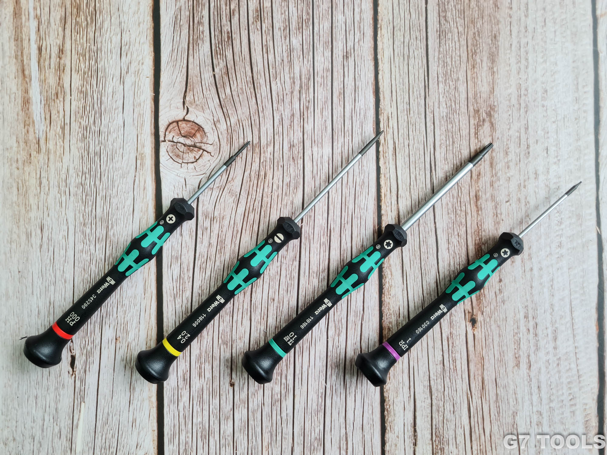 Tô Vít Mở Linh Kiện Điện Tử Wera 05 134000 001 Gồm 25 Chi Tiết