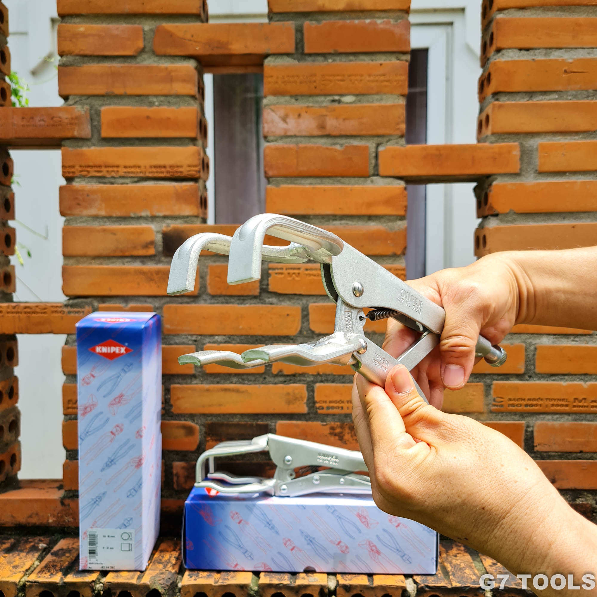 Kìm Kẹp Thợ Hàn Knipex Kẹp 30 – 65 mm