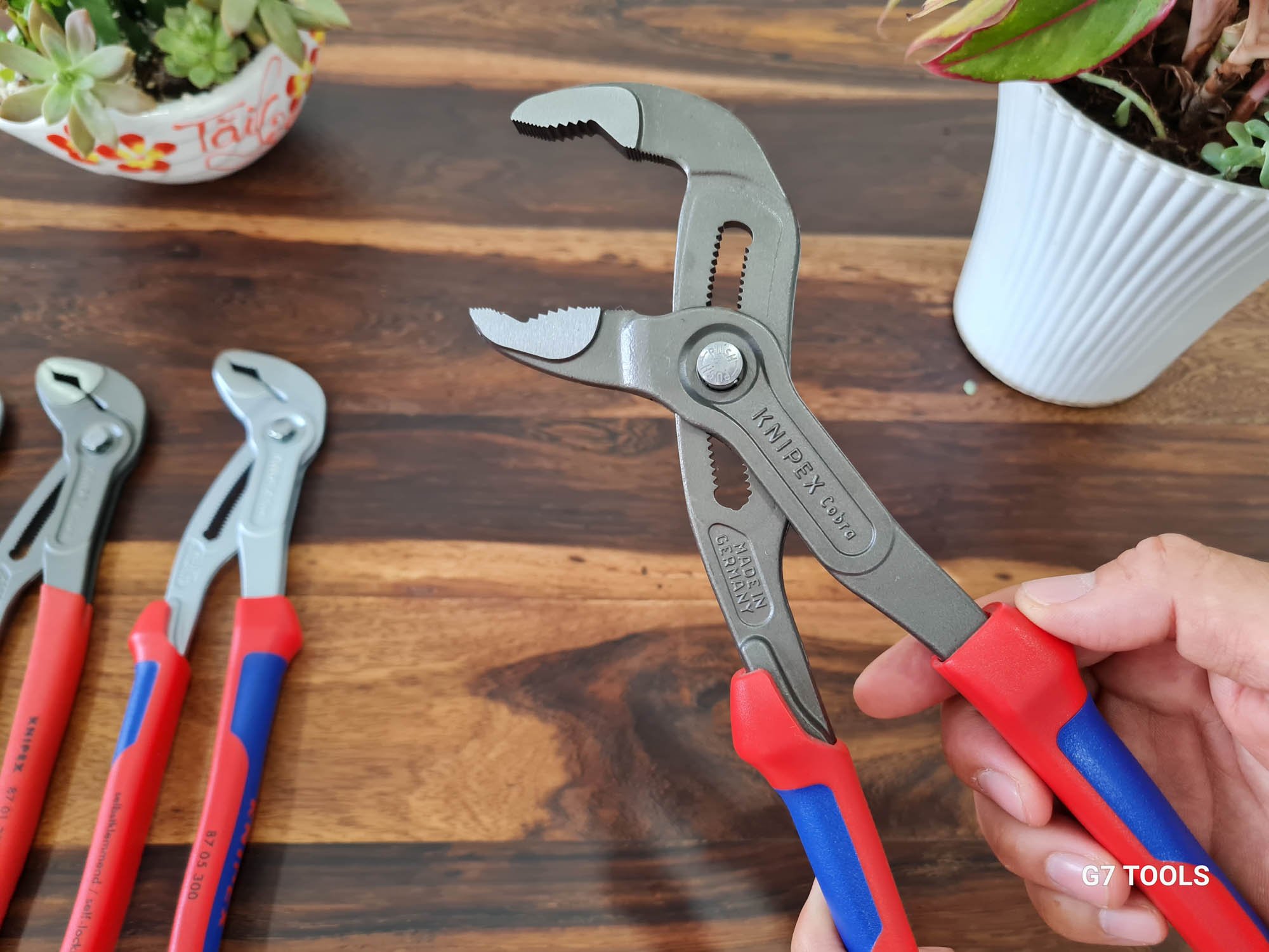 Knipex Cobra 87 02 300