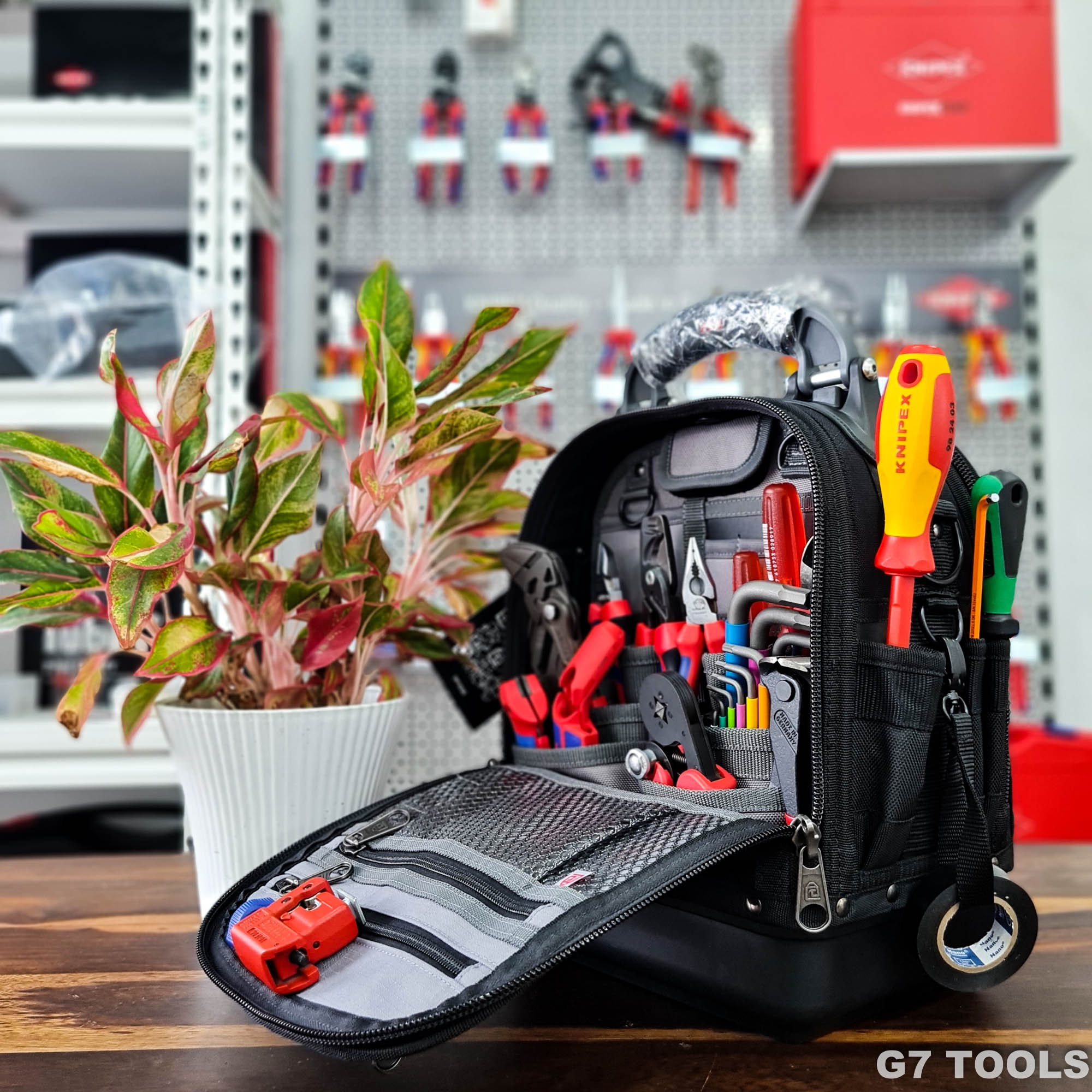 Túi Veto Tech MCT Blackout Dung Tích 13 Lít - Gồm 02 Ngăn V-SWAP™