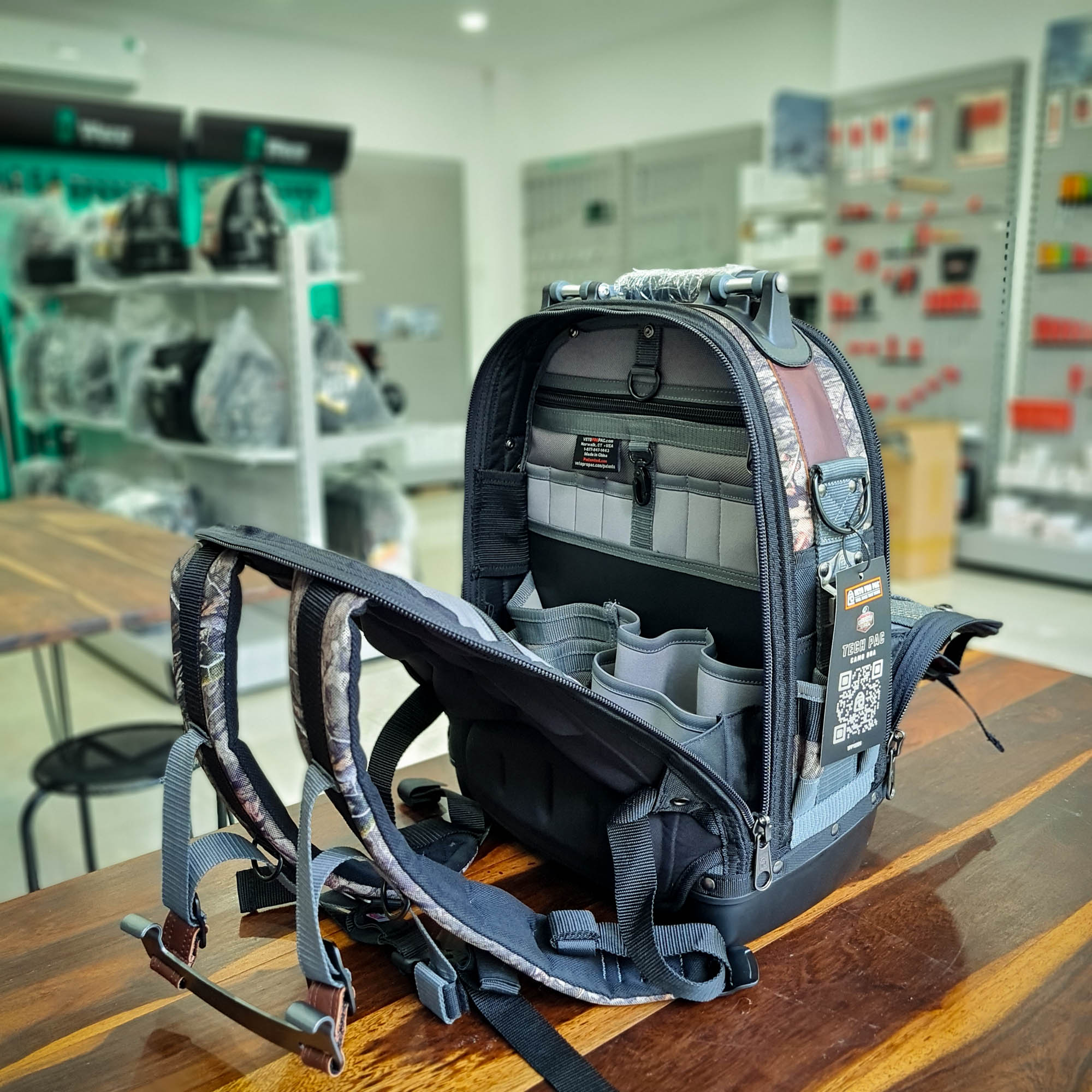 VETO TECH PAC MC CAMO DNA