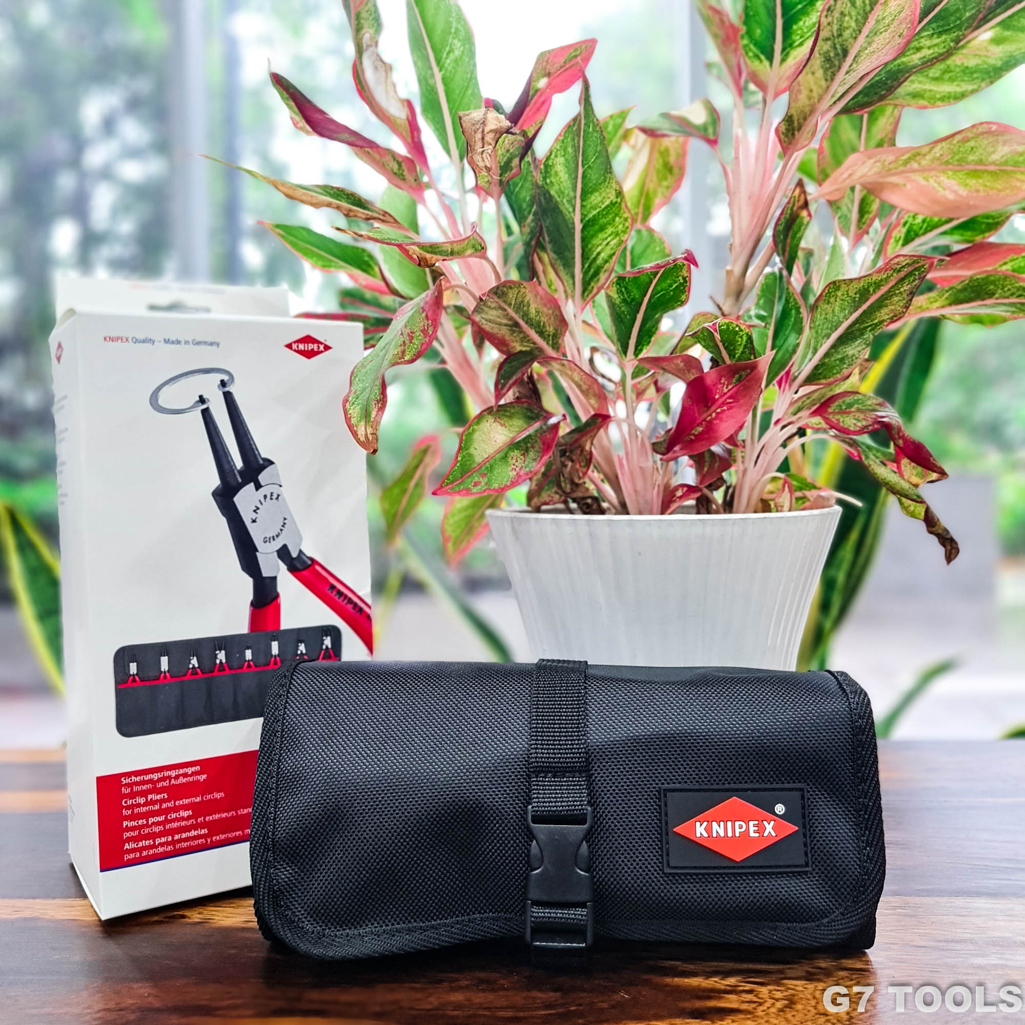 Bộ Kìm Phe Knipex 00 19 58 V01 Gồm 8 Chi Tiết Trong Túi Cuộn Bằng Vải Polyester