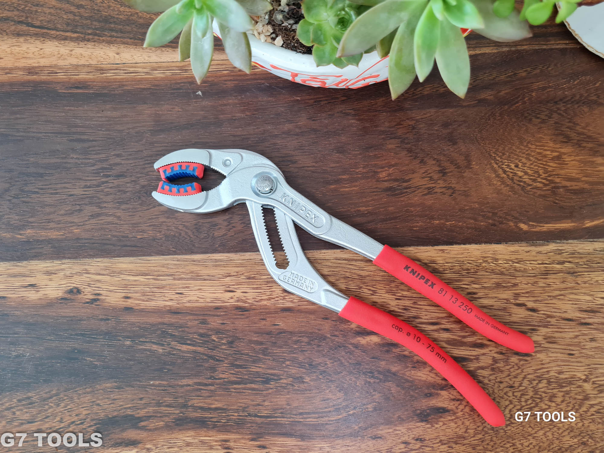 Kìm Knipex 81 13 250 Mở Ống Siphon, ngàm nhựa