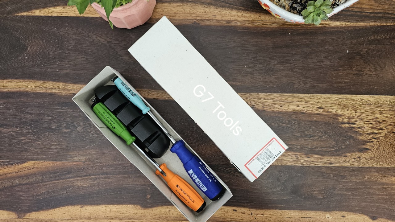 PB Swiss Tools 8242.RB