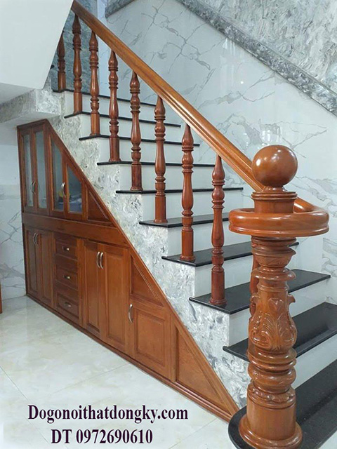 Tay vịn cầu thang gỗ