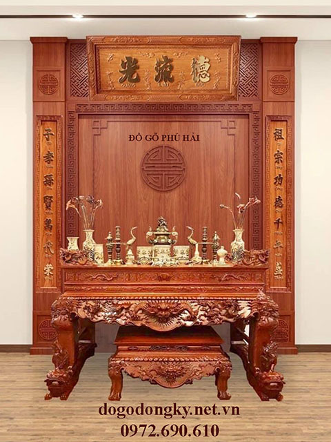 Vách ốp phòng thờ